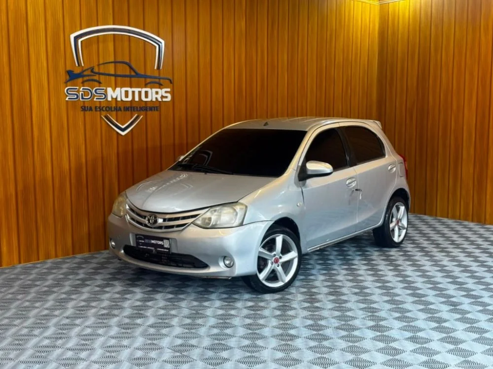 Toyota ETIOS XS 1.5 Flex 16V 5p Mec.